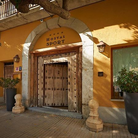 Hotel-Hostal Sport Falset Exterior foto